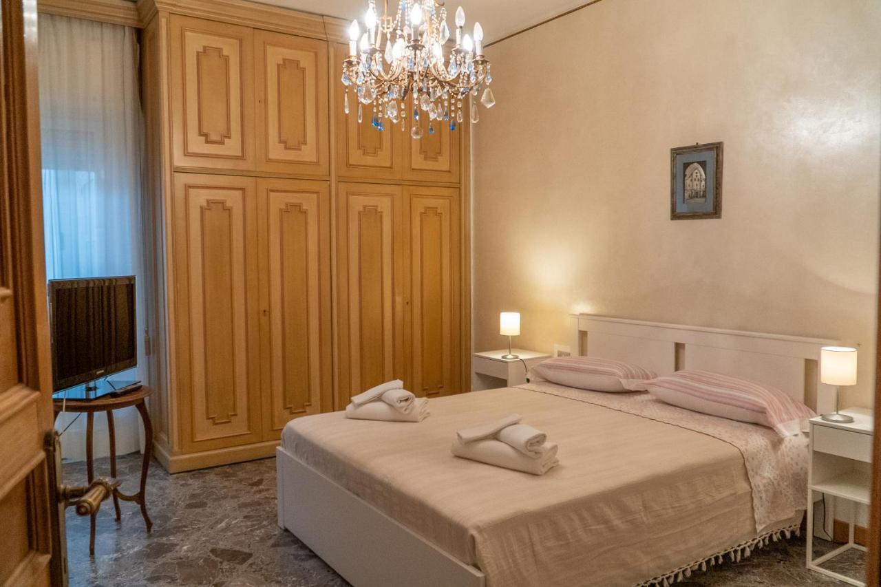 Via Sparano Suite Bari Kültér fotó