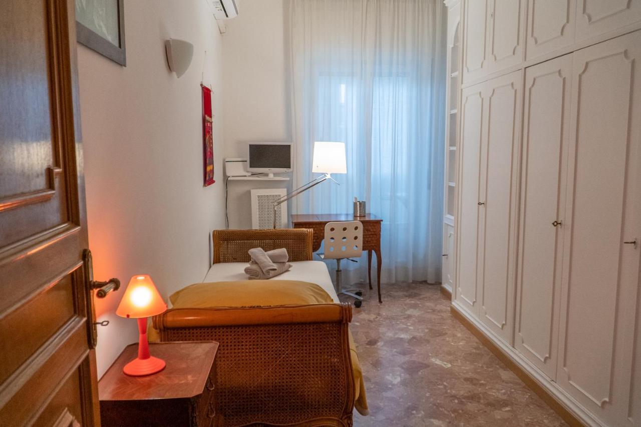 Via Sparano Suite Bari Kültér fotó